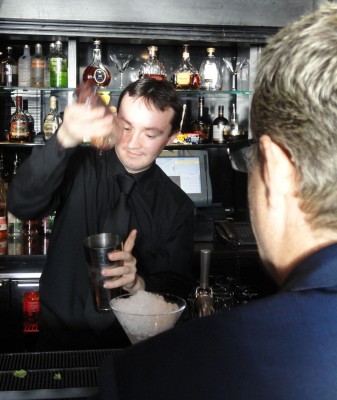 Malmaison barman pouring a purple cocktail for Eddie Izzard #Yes2AV
