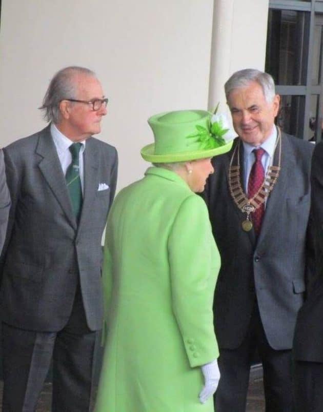 Lord O'Neill, Queen Elizabeth II, and Denis Grimshaw